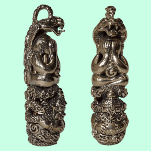 Amulette Thai Phra Pidta Cobra du très vénérable LP Kloy