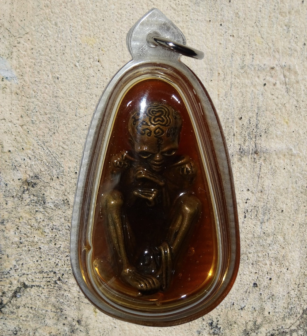 Rare amulette Lokrok Phrai – Très vénérable LP Pin