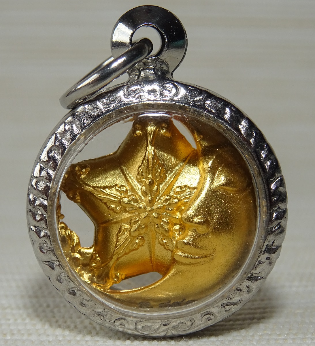Amulette thaï Chan Phan Dao Moon (Astro Lune-Étoile)