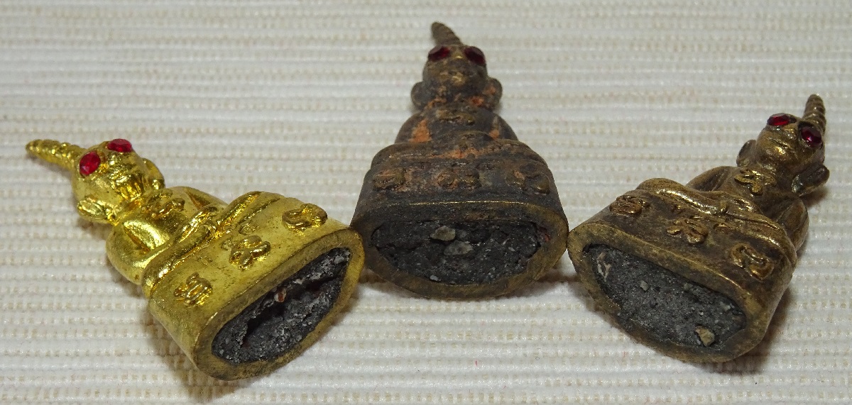 Coffret Maha Phra Ngang Amulette thaï
